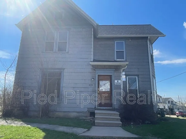 434 1/2 S State Ave — Photo 20