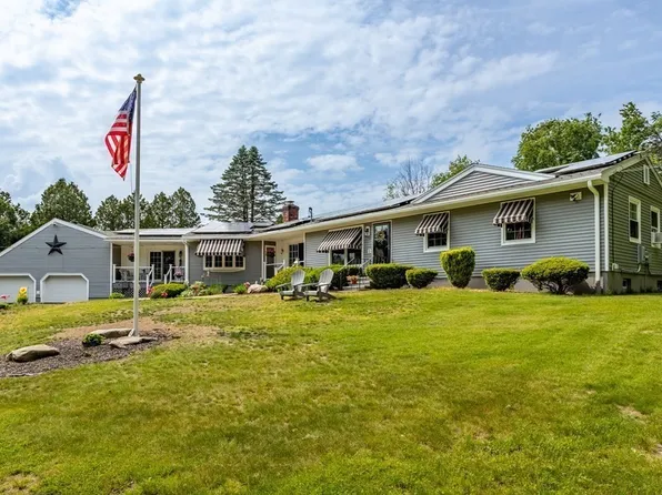 280 Harvard St, Leominster, MA 01453