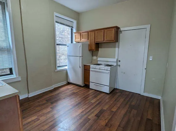 3112 N Western Ave APT 2F, Chicago, IL 60618