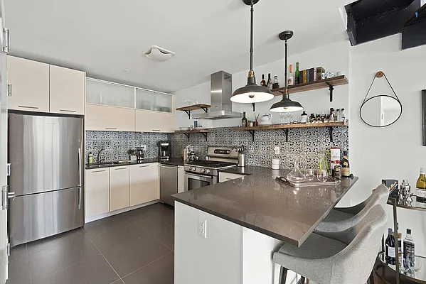Sold by Compass | media 3