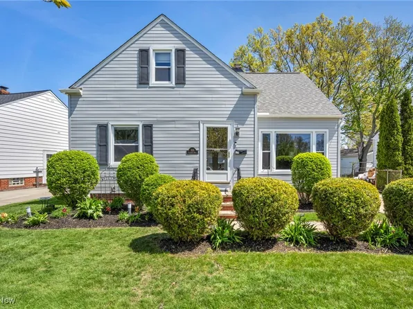 329 Clarmont Rd, Willowick, OH 44095