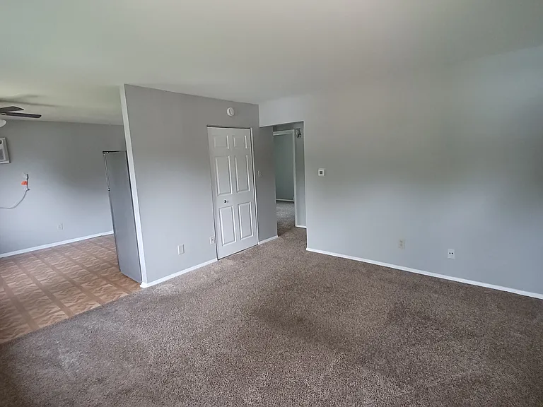3605 James St #A — Photo 2
