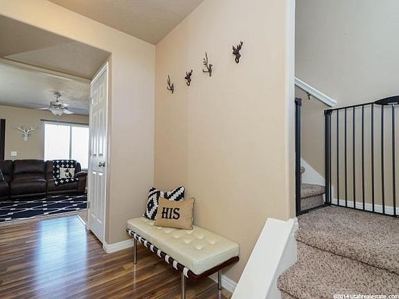3rd image of 2118 W Foxwood St