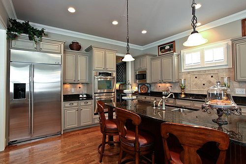 2nd image of 718 Stonewater Blvd