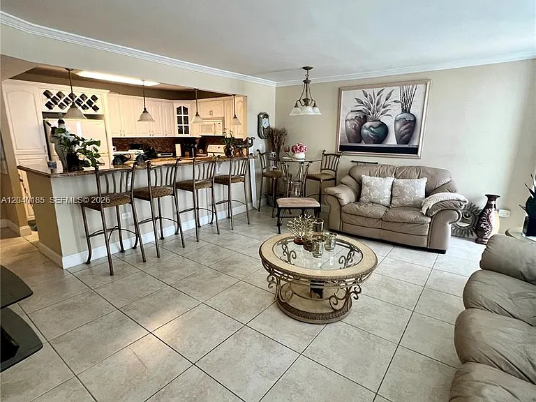 7135 Collins Ave #1523 — Photo 16