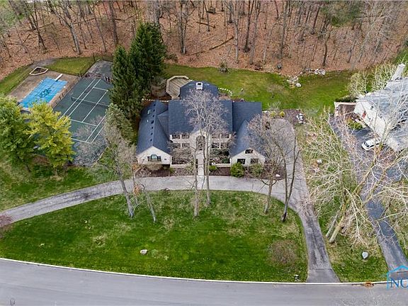 2nd image of 5601 Golf Creek Dr