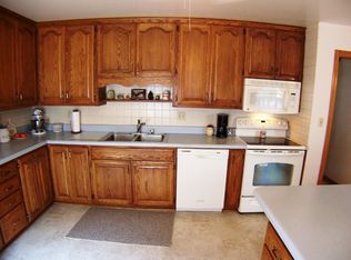 3614 14th Ave, Moline, IL 61265