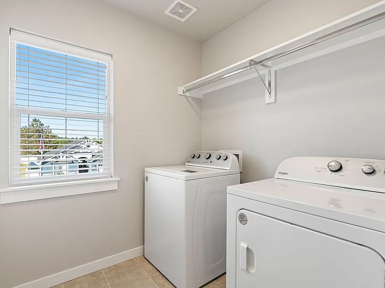 540 Black Beard St #BLAC540 — Photo 41