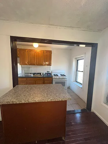 73 Hart St #3 Photo 1
