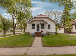 1004 2nd St SW, Wadena, MN 56482