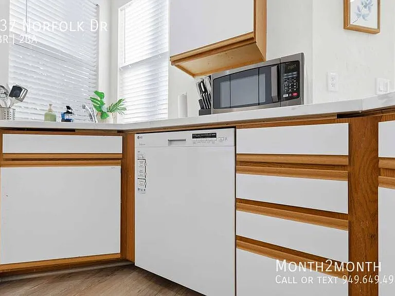 437 Norfolk Dr — Photo 31