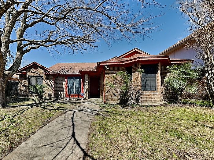 1st image of 13131 Rocky Ledge Dr