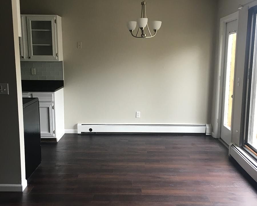 Great dining area that leads to the patio