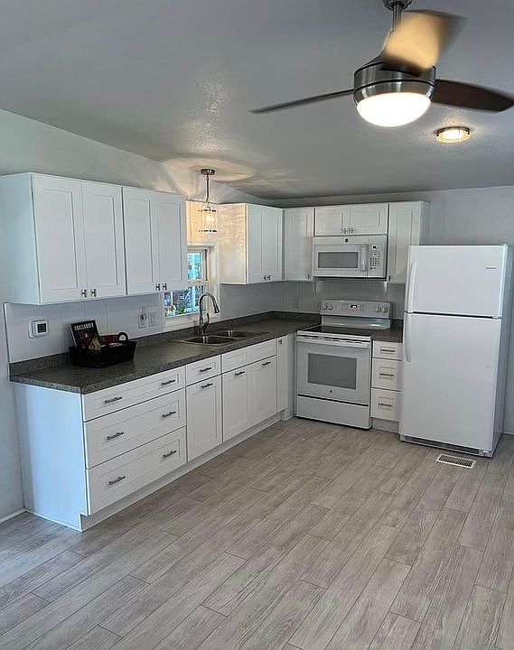 1st image of 805 Fountainview N