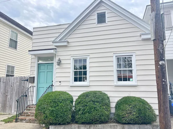 11 H St, Charleston, SC 29403