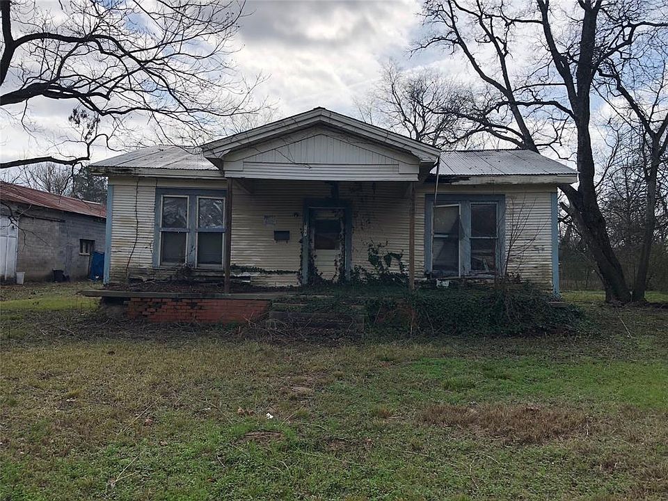 1st image of 107 W Bell Ave