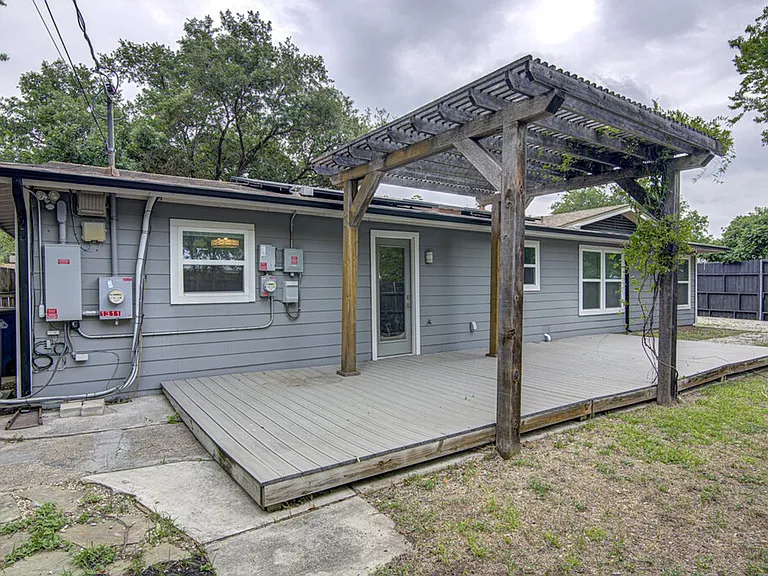 1311 Westmoor Dr — Photo 25
