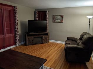 3299 Bloomtown Rd, West Terre Haute, IN 47885