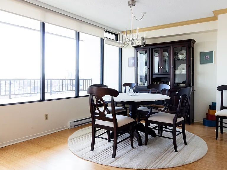 370 Dominion Ave #1104 — Photo 6