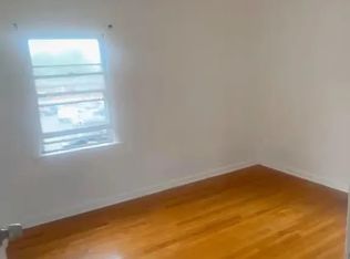 17 Civic Sq W #2L, Irvington, NJ 07111