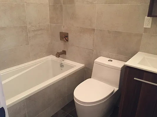 Rented by TheRealEstateCompany.com LLC | media 6