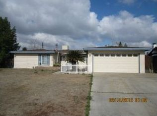 2404 Julian Ave, Bakersfield, CA 93304