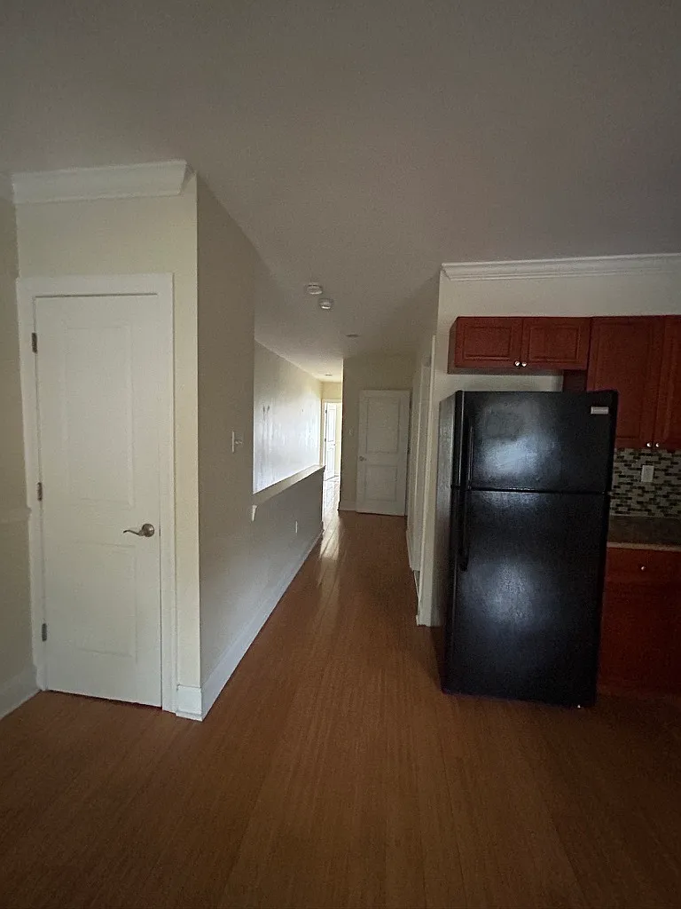 1 bed, 750 sqft, $1,400 — Photo 4