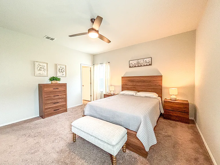 9023 Alvarado Bnd — Photo 10