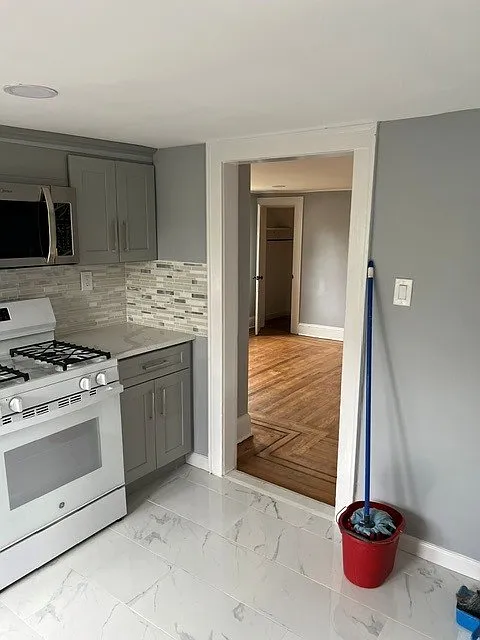 2 bed, 1250 sqft, $2,500 — Photo 4