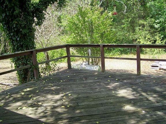 4th image of 1562 S Old Highway 64