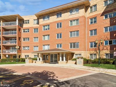730 Creekside Dr UNIT 203C, Mount Prospect, IL, 60056