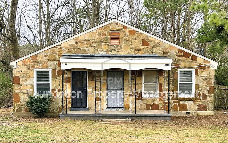 3257 Macon Rd