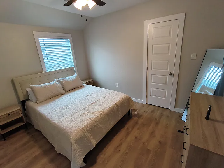 7415 El Paso St #1 — Photo 14