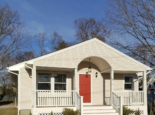 116 Stout Ave, Middlesex, NJ 08846