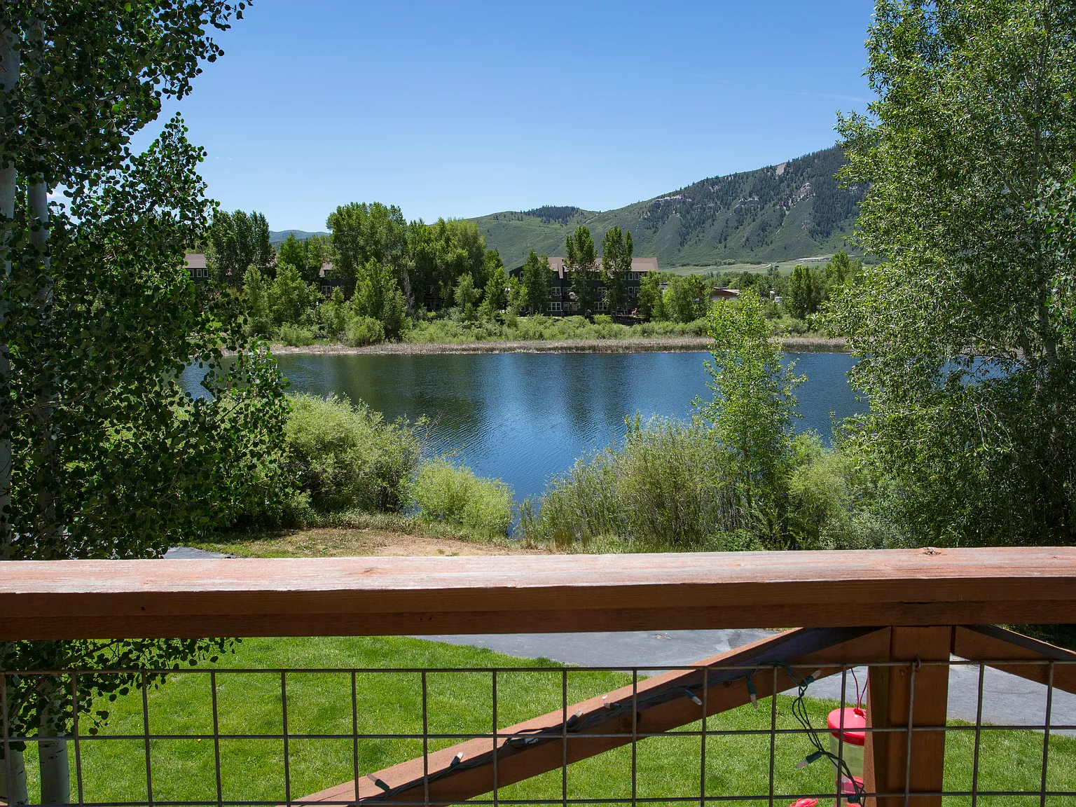 3 bed, 1400 sqft, $4,800 — Photo 3