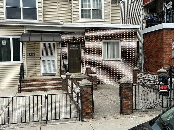 190 Bay 34 St #1, Brooklyn, NY 11214