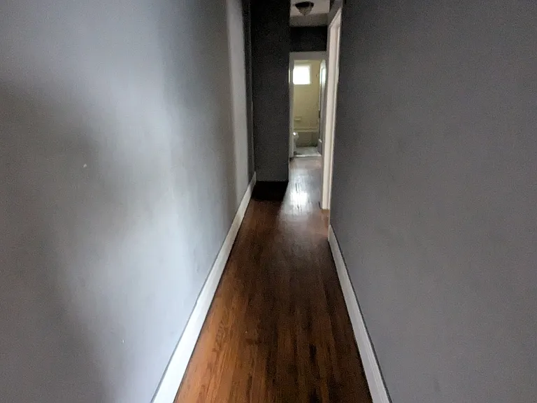 302 Ridgeway Ave #302 — Photo 4