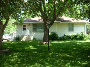 317 Maple St NE, Spring Lake Park, MN 55432