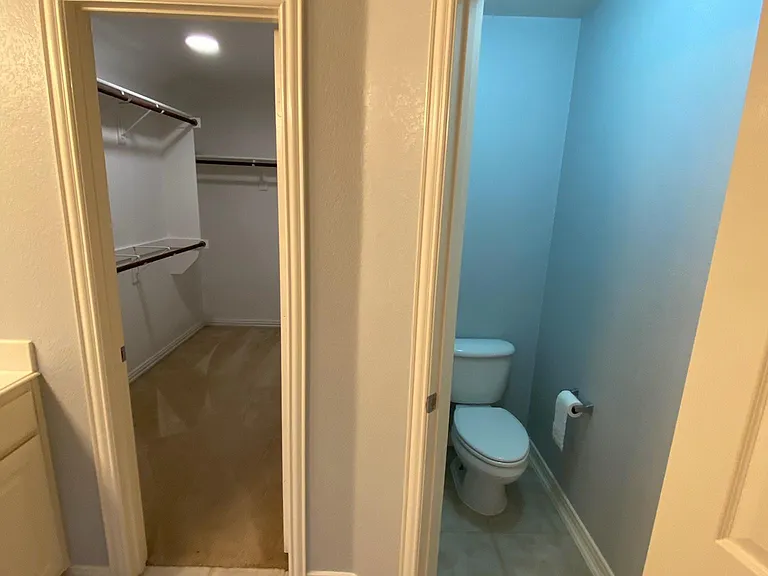 2508 Canyon Bay — Photo 23