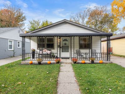 2331 Harris St, Ferndale, MI, 48220