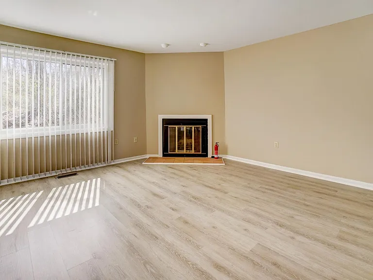165 Pheasant Ln — Photo 22