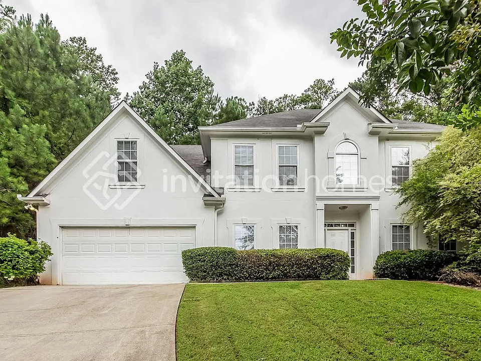 6810 Waters Edge Dr
