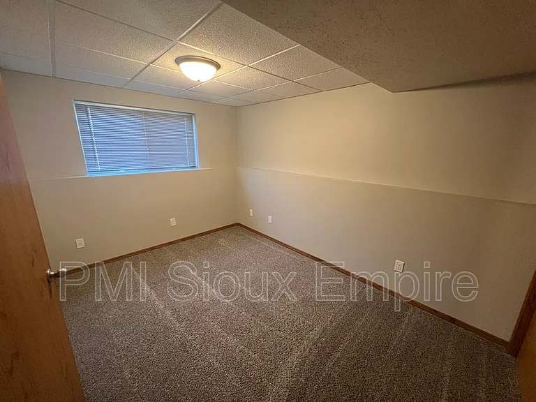 4829 S Wilson Ave — Photo 25