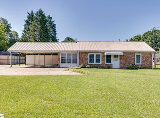 904 E Georgia Rd, Simpsonville, SC 29681