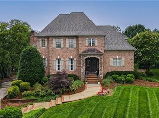 925 Salem Glen Ct, Clemmons, NC 27012