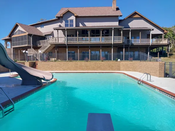 1218 Iron Bridge Rd, Columbia, TN 38401
