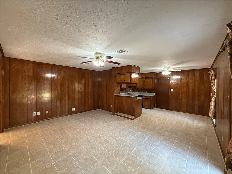 7325 Ley Rd — Photo 16