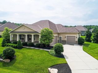 10710 Keller Pines Ct, Galena, OH 43021