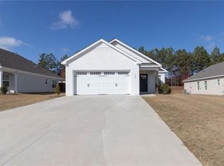 560 Yellowstone Dr, Opelika, AL 36804