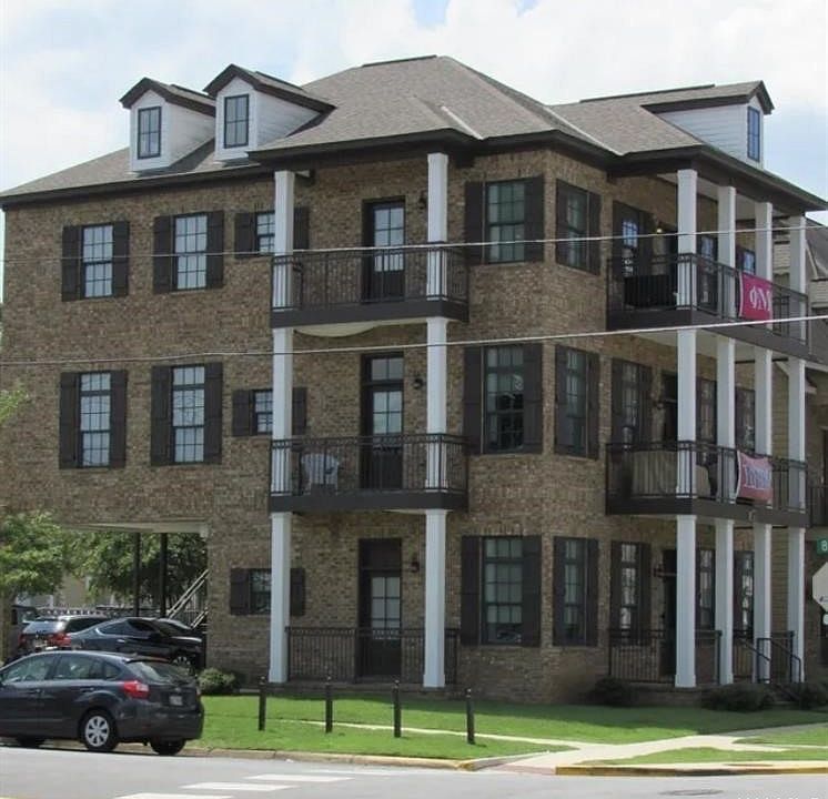 1st image of 801 12th St